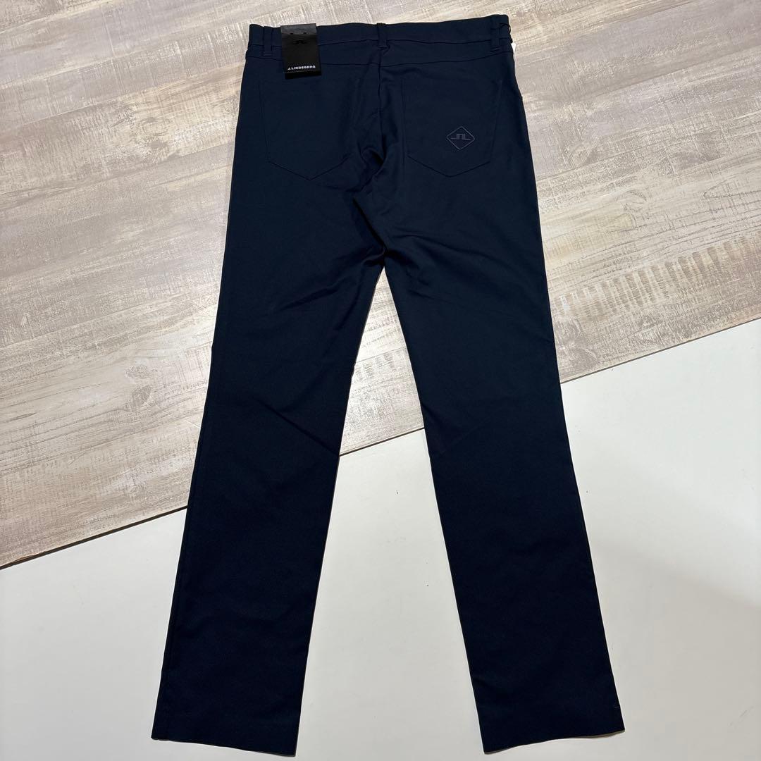 J.リンドバーグ★ネイビー★薄手ストレッチパンツ 【メンズサイズ31/34（L】