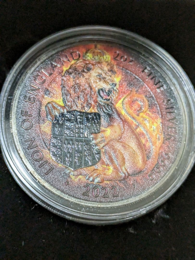 ロイヤルチューダー燃えるライオン2オンス純銀