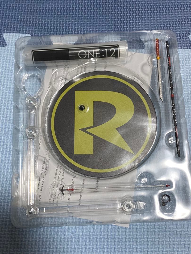 mezco バットマン ロビン ダミアン