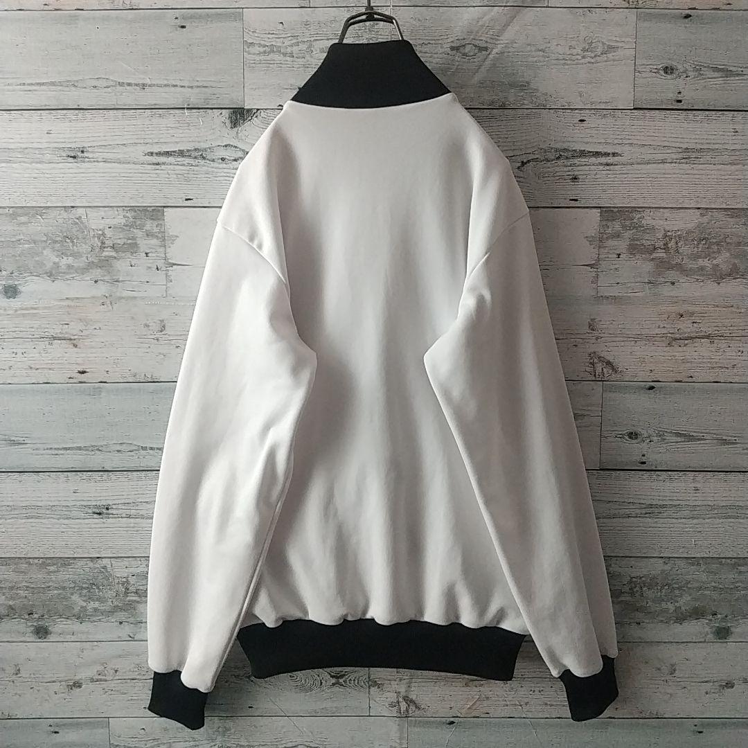 人気デザイン☆アディダス レアルマドリード 刺繍ロゴ トラックジャケット M