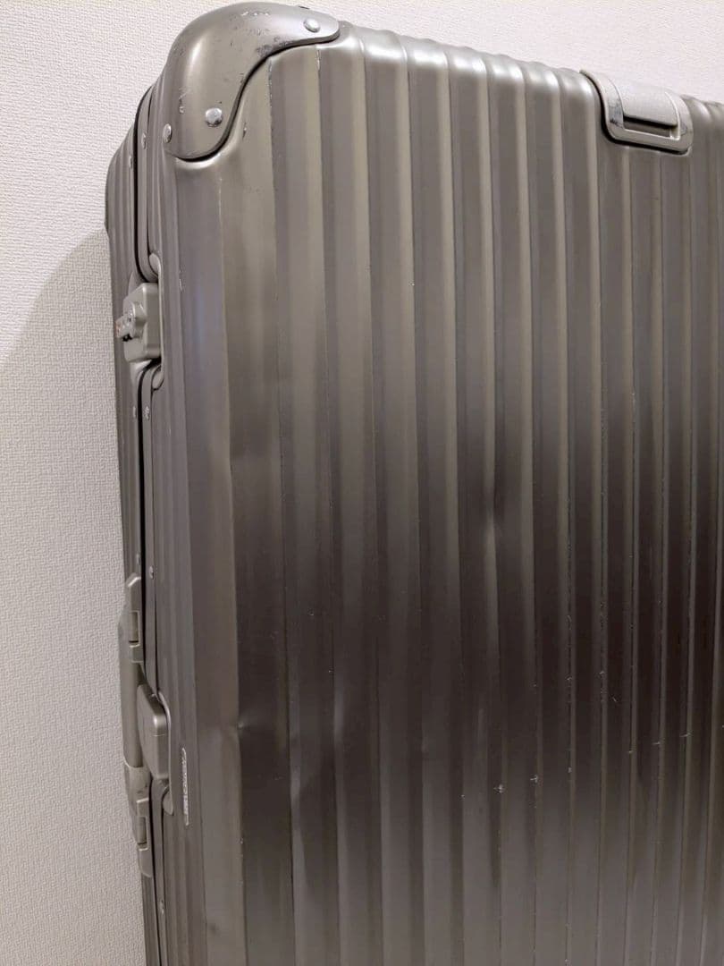 リモワ トパーズ チタニウム シャンパンゴールド TOPAS 98L 4輪