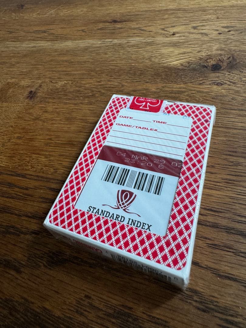 【新品未開封】Bee Wynn カジノデック 赤青2個セット