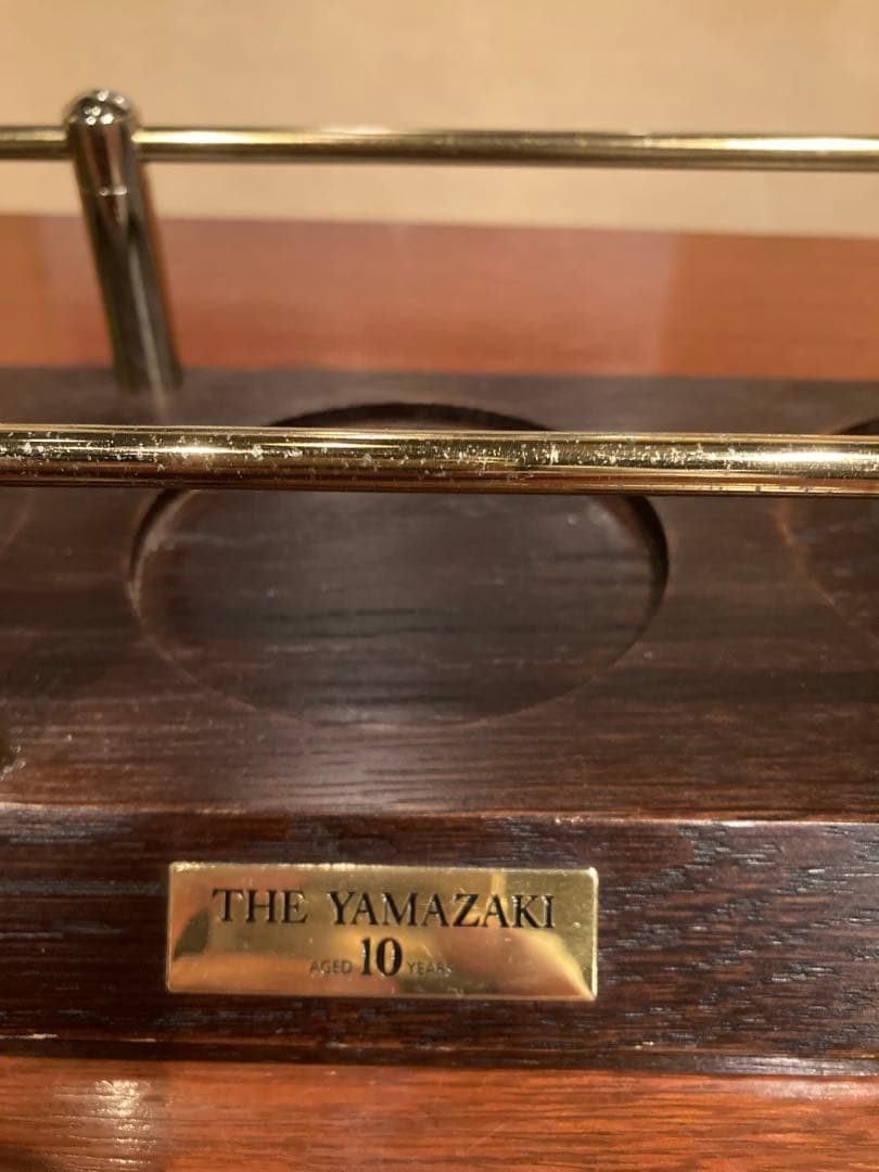 サントリーウイスキー山崎、白州専用木製台座　替えのプレート付き　ディスプレイ