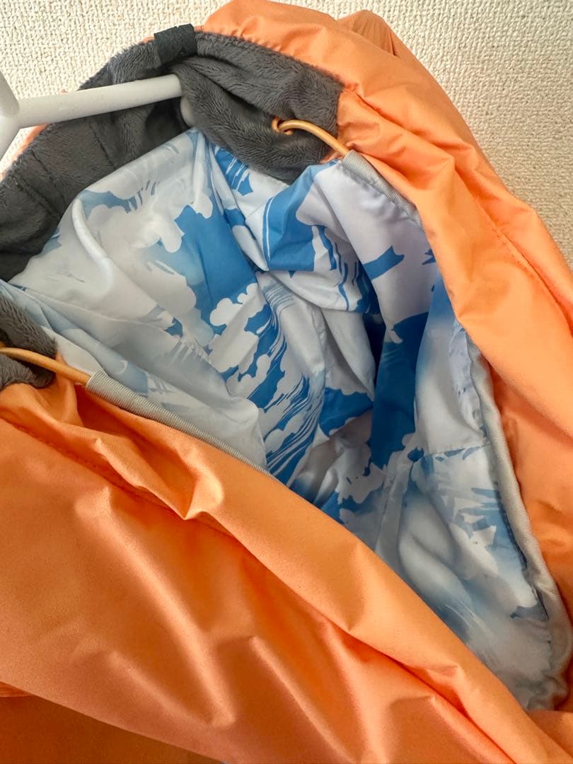 ROXY x Chloe Kim コラボスノージャケット（新品タグ付き/M）