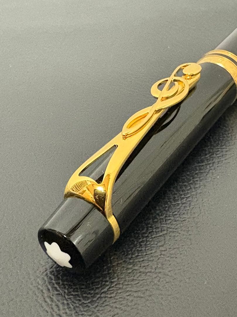 ぽむ　モンブラン ボールペン ドネーション　レナードバーンスタイン　美品