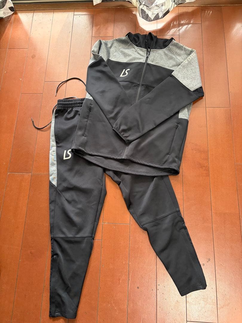 ルースイソンブラ上下ジャージセット　160 ブラック