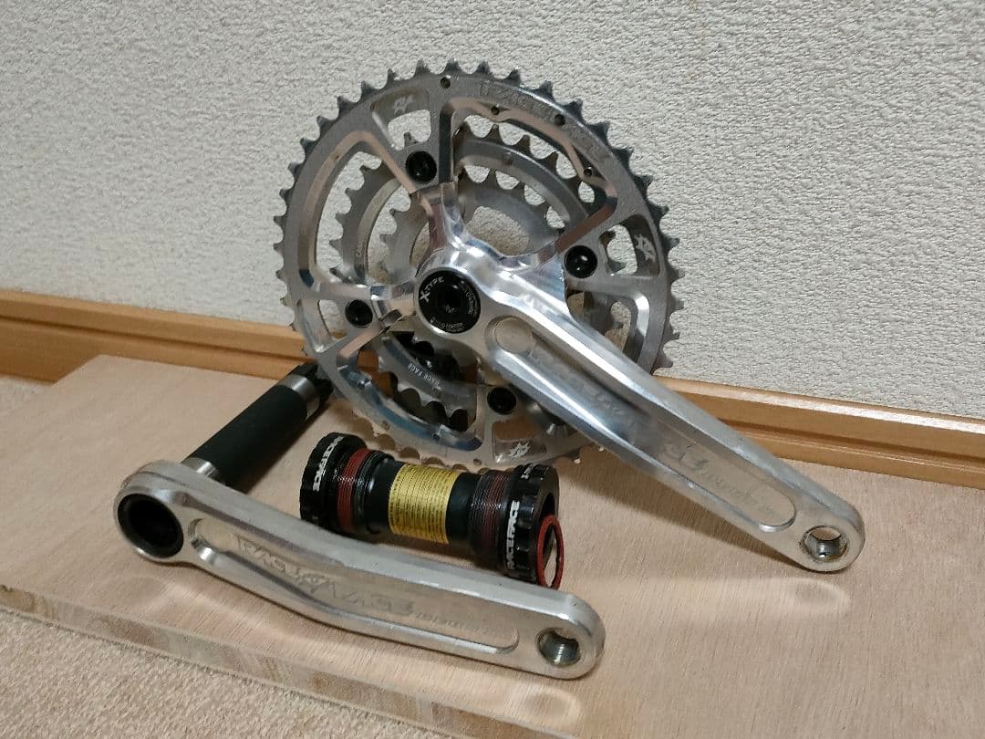 Race Face DEUS XC クランクBBセット 170mm