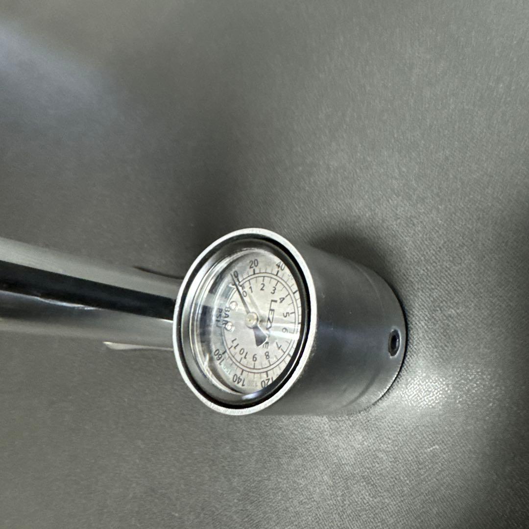 LEZYNE レザインTRAVEL FLOOR DRIVE シルバー