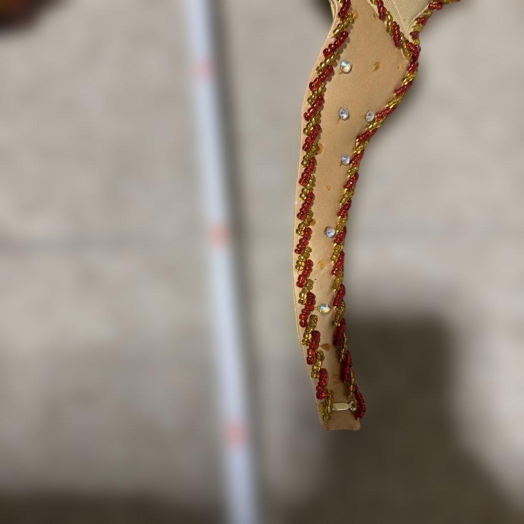 ベリーダンス セットアップ 赤とベージュ