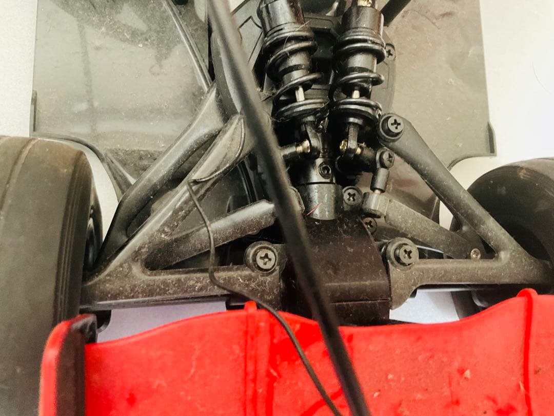 ディアゴスティィーニ　フェラーリ7/1 スケール　エンジンラジコンカー