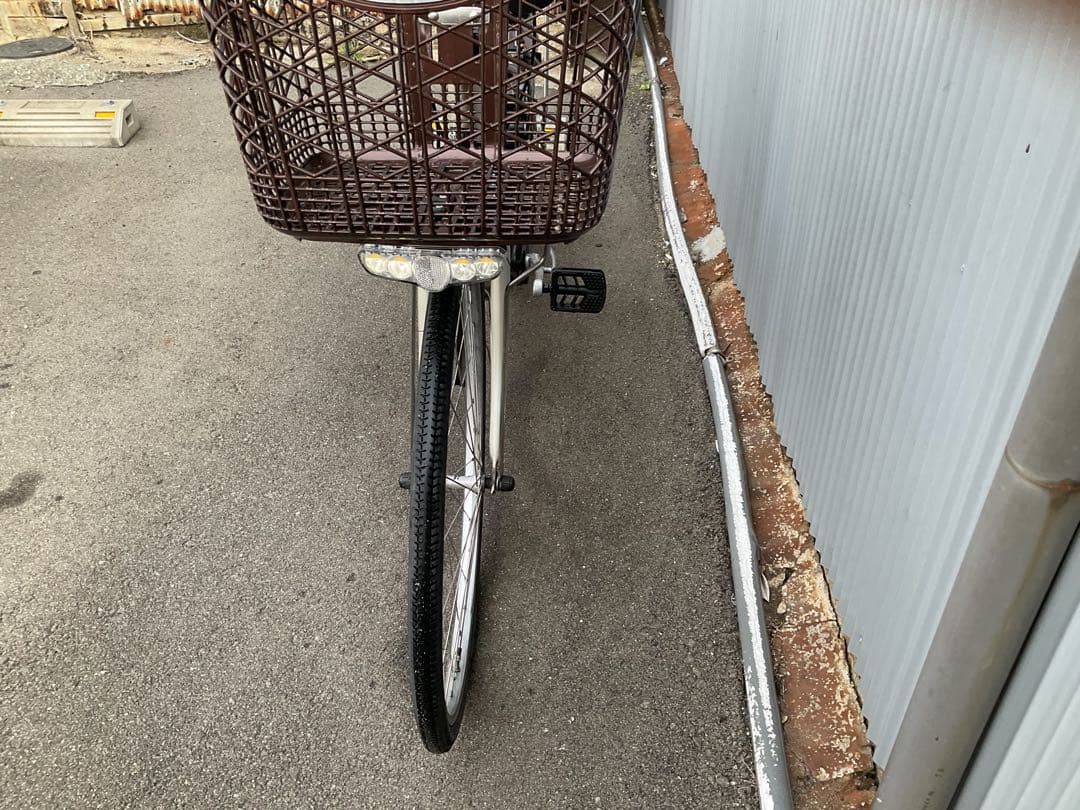 パナソニック最新機種電動アシスト自転車vivi26インチシルバーアルミボディー