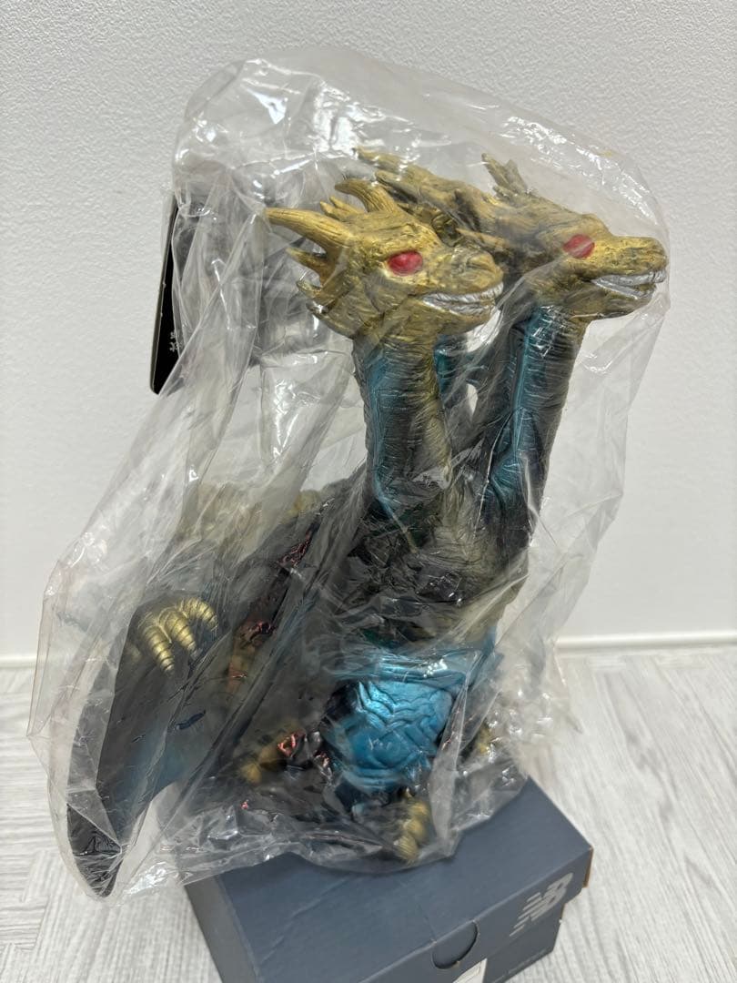 ブルマァク　カイザーギドラ　ソフビ