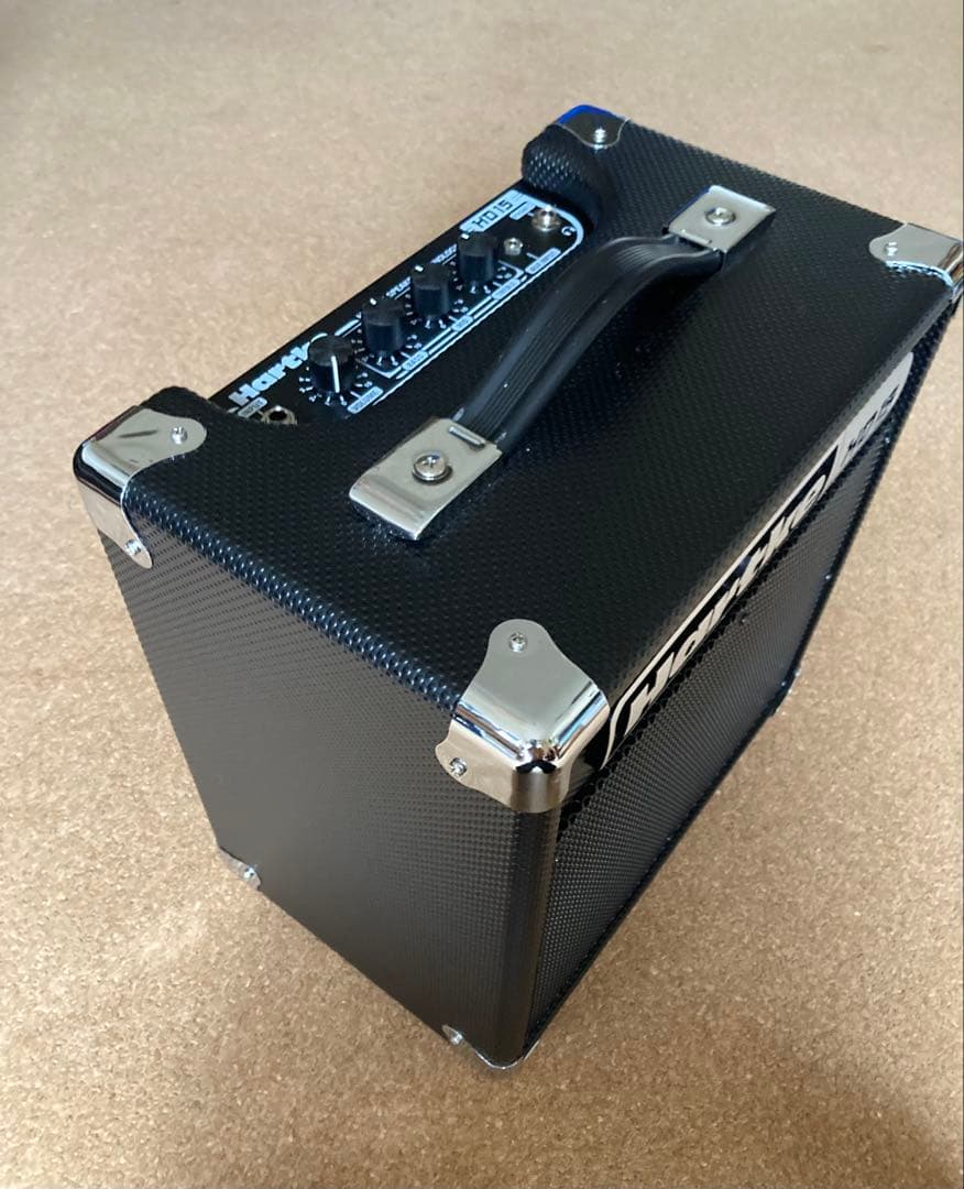 Hartke HD 15 ベースアンプ