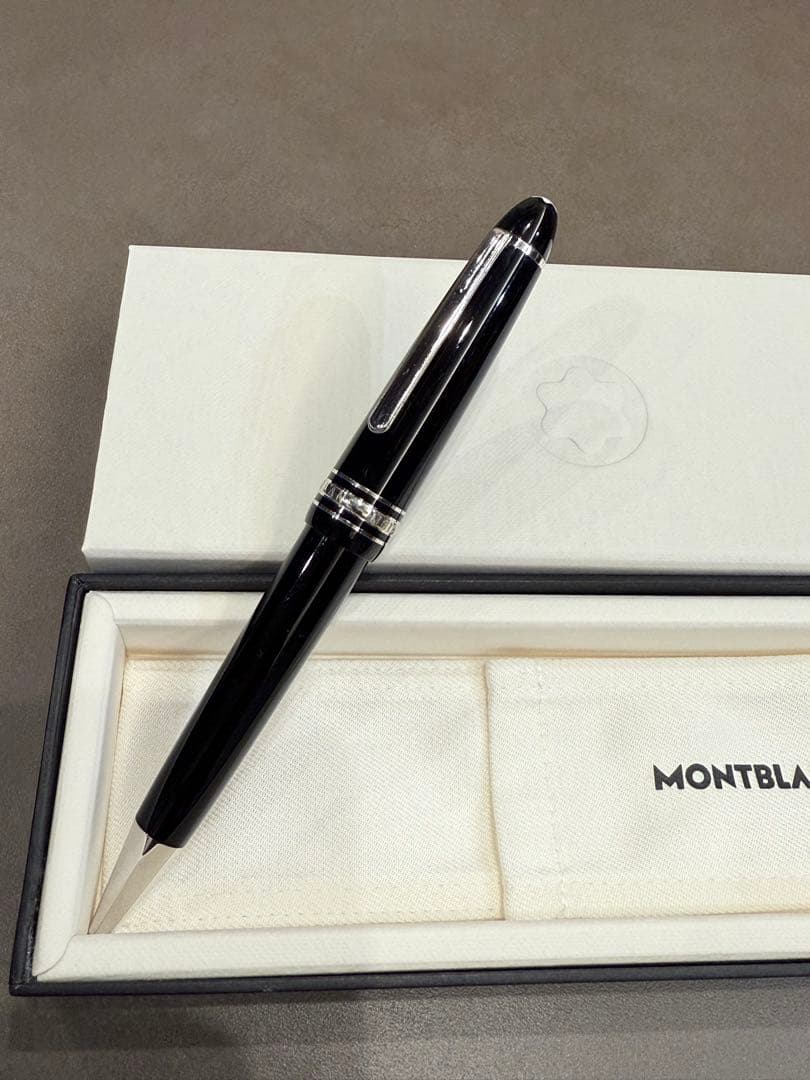 モンブラン　MSTプラチナル・グランボールペン 黒