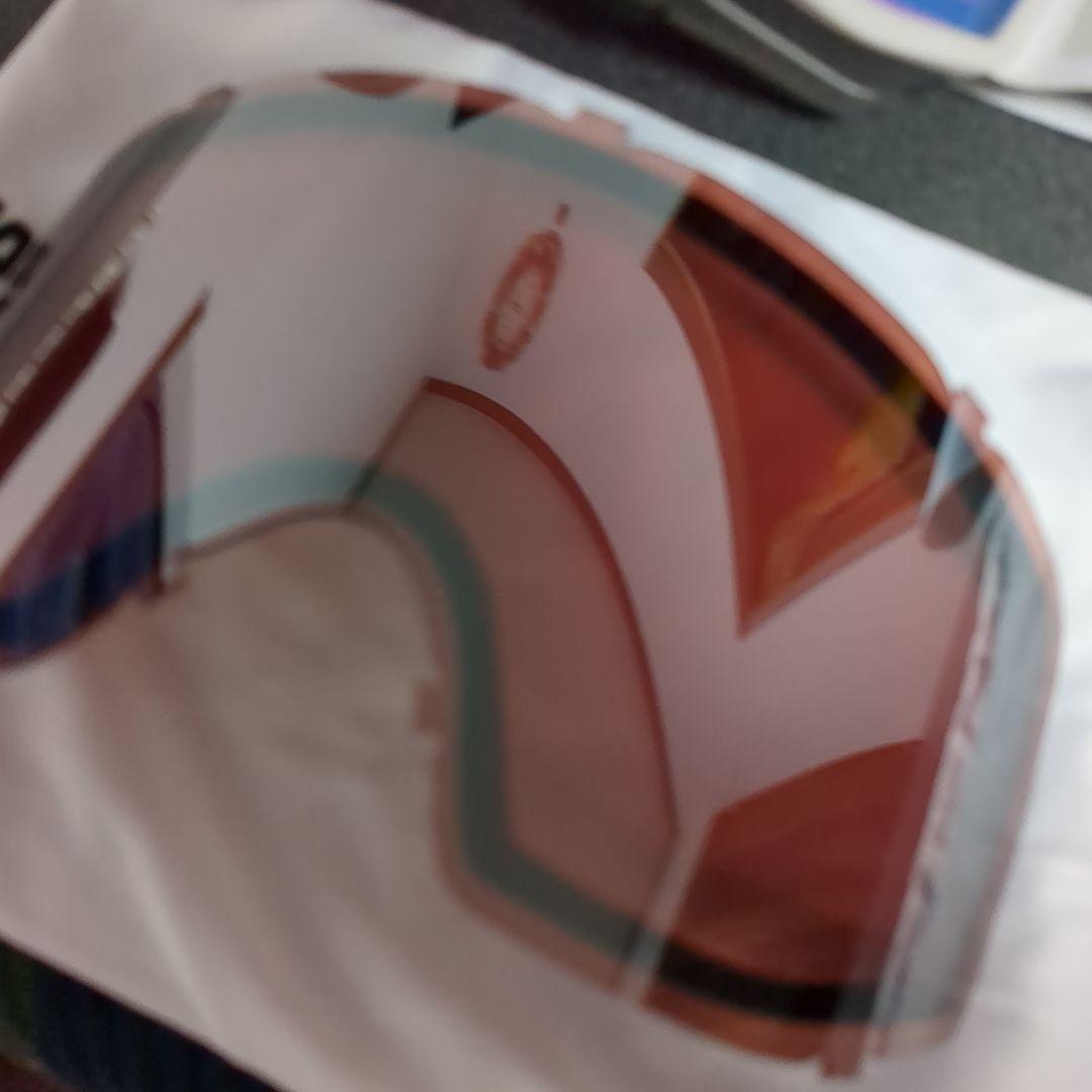 SALOMON サロモン　ゴーグル　スノーボード　スキー　ウィンタースポーツ