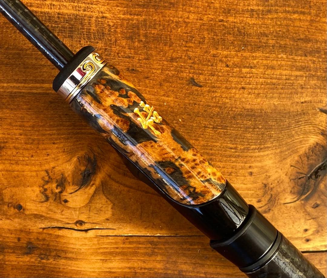 超軽量　カーボンロッド　スピニング　S662L バスロッド　ウッドグリップ　渓流