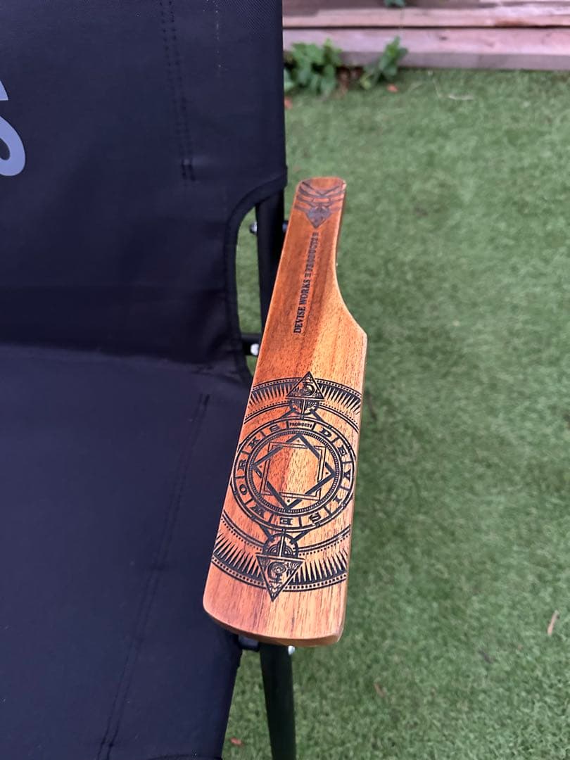 DEVISE WORKS ベンチ