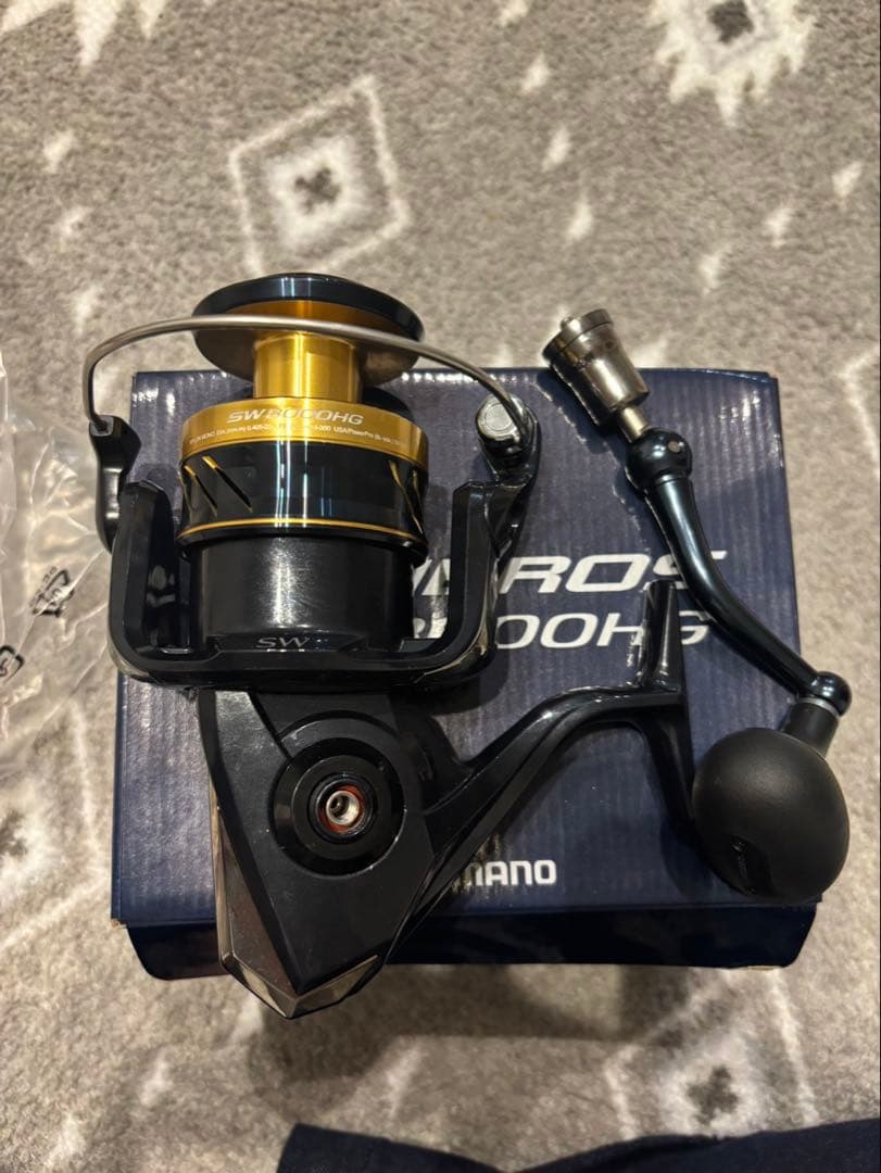 SHIMANO スピニングリール スフェロス　SW 8000HG