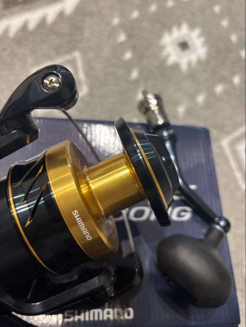 SHIMANO スピニングリール スフェロス　SW 8000HG