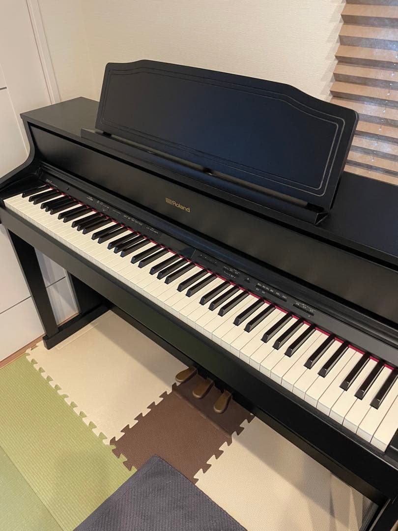 Roland HP605-GP ブラック