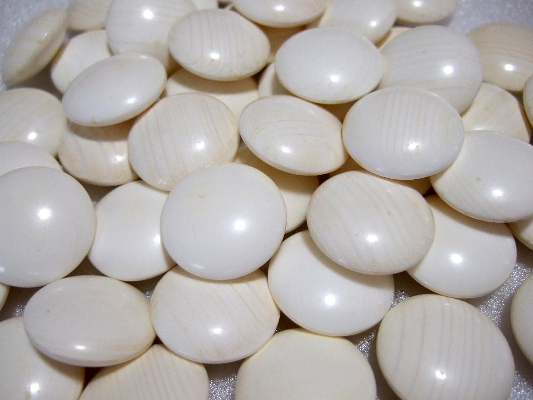 蛤碁石 那智黒石 32号碁石 白183個 黒182個 欅特大碁筍 / 囲碁