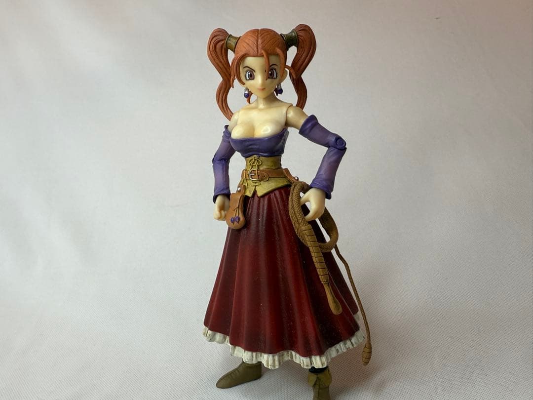 現状品　ドラゴンクエストⅧ プレイアーツ　ゼシカ