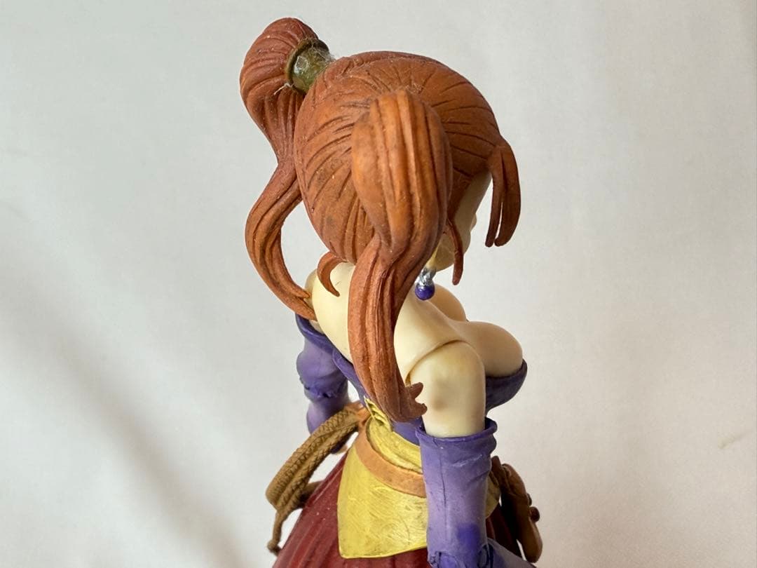 現状品　ドラゴンクエストⅧ プレイアーツ　ゼシカ