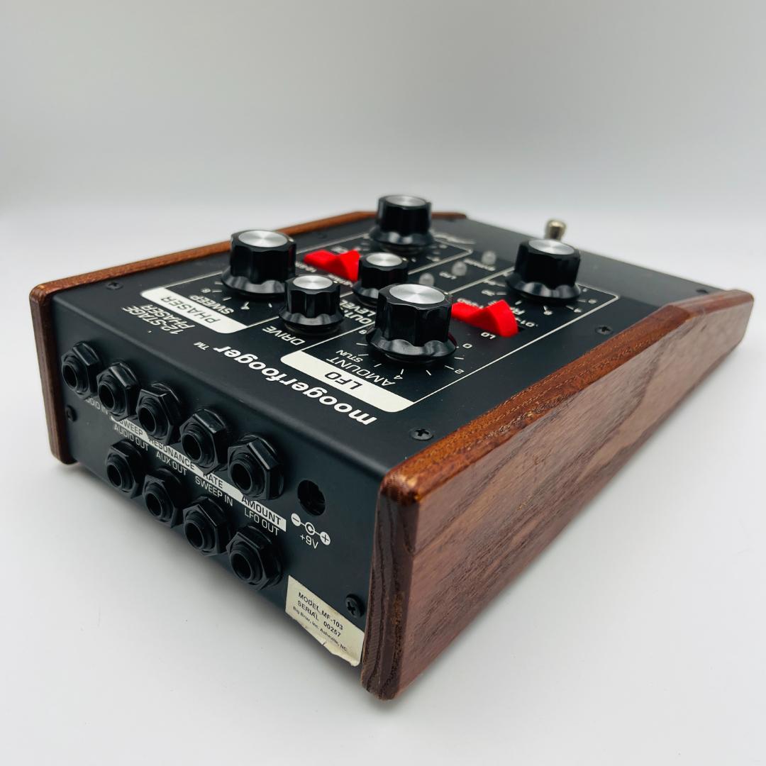 ギター Moogerfooger MF-103 12-stage Phaser
