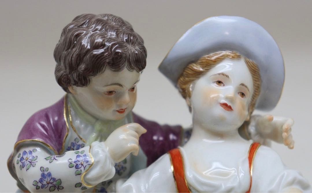 マイセン　羊飼いの子供と子羊　フィギュリン　陶器人形　置物　男女　アンティーク