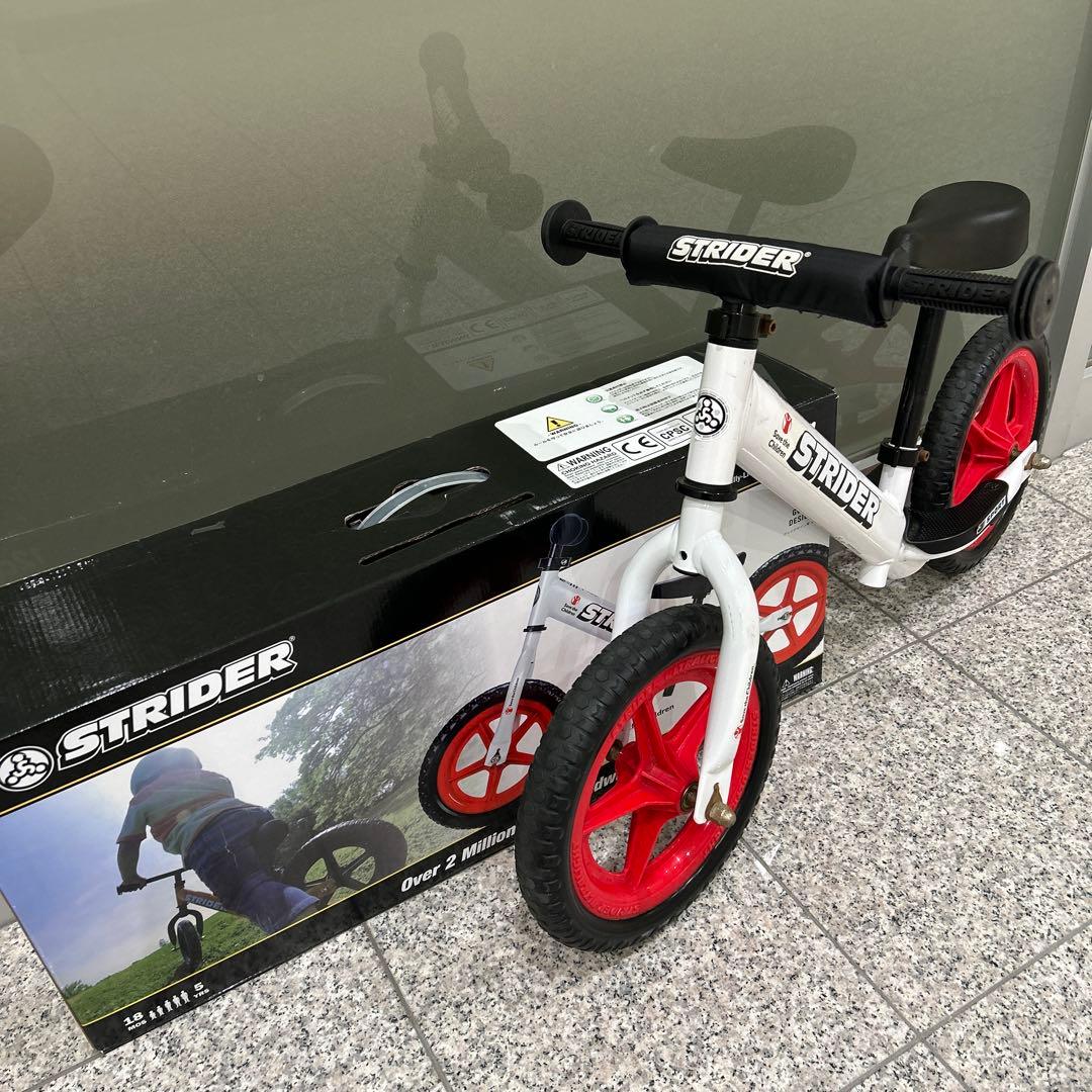 STRIDER スポーツ バランスバイク ホワイト/レッド セーブザチルドレン