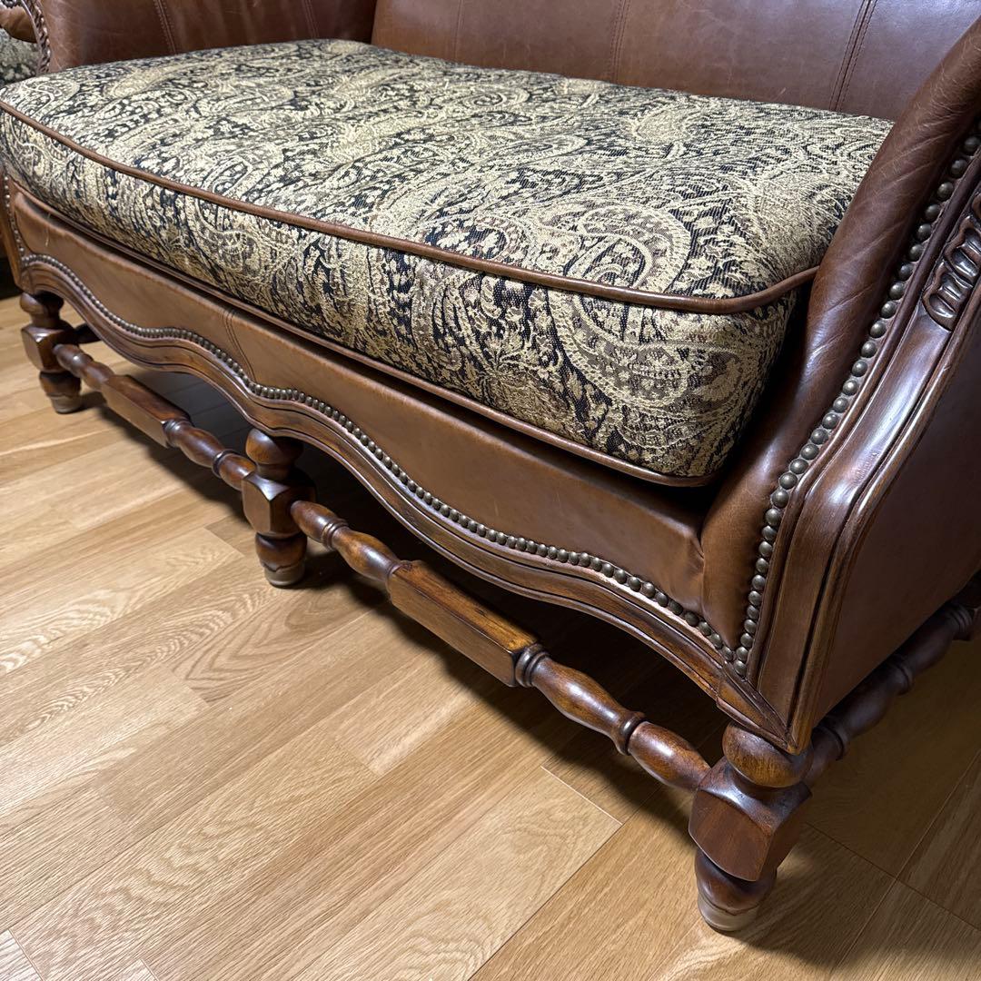 クラシックブラウンレザーソファ2人掛け