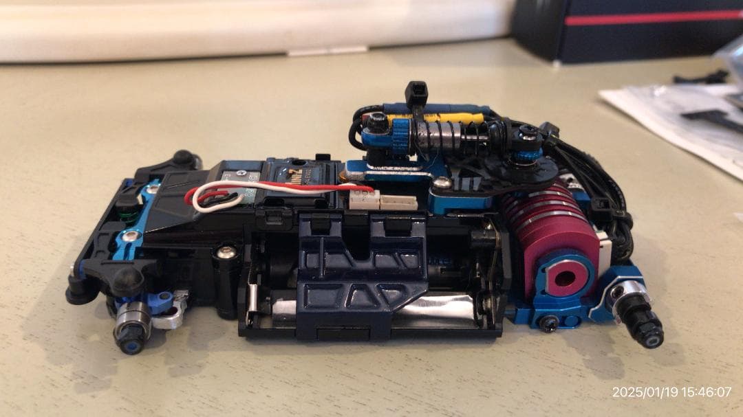 ミニッツ　MR-04　赤後期　フルオプション3万円位　ジャイロ付き　使用小