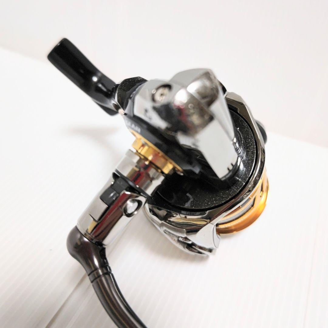 バラサンハンドル付き ダイワ トーナメント イソＺ３０００ＬＢＤ