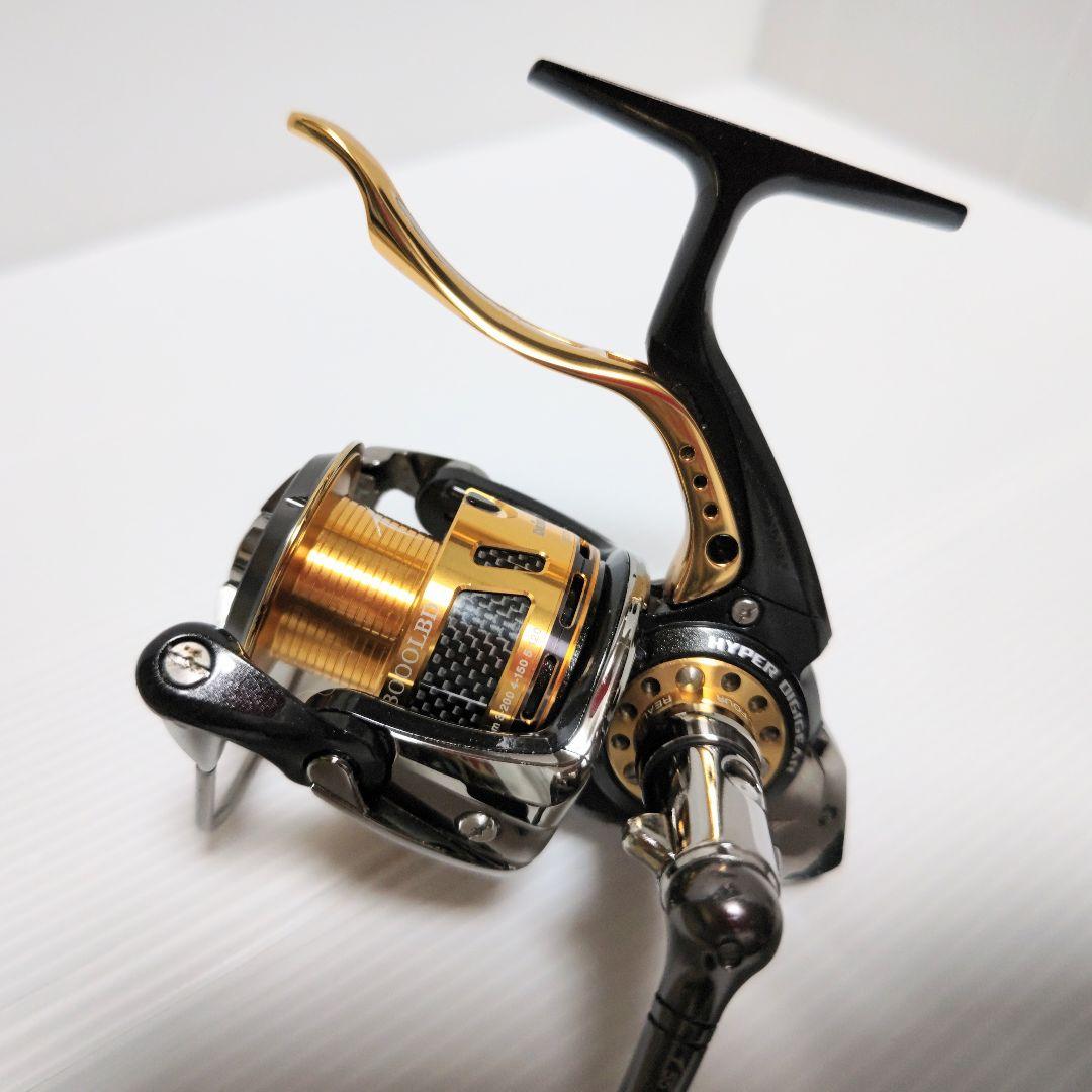 バラサンハンドル付き ダイワ トーナメント イソＺ３０００ＬＢＤ