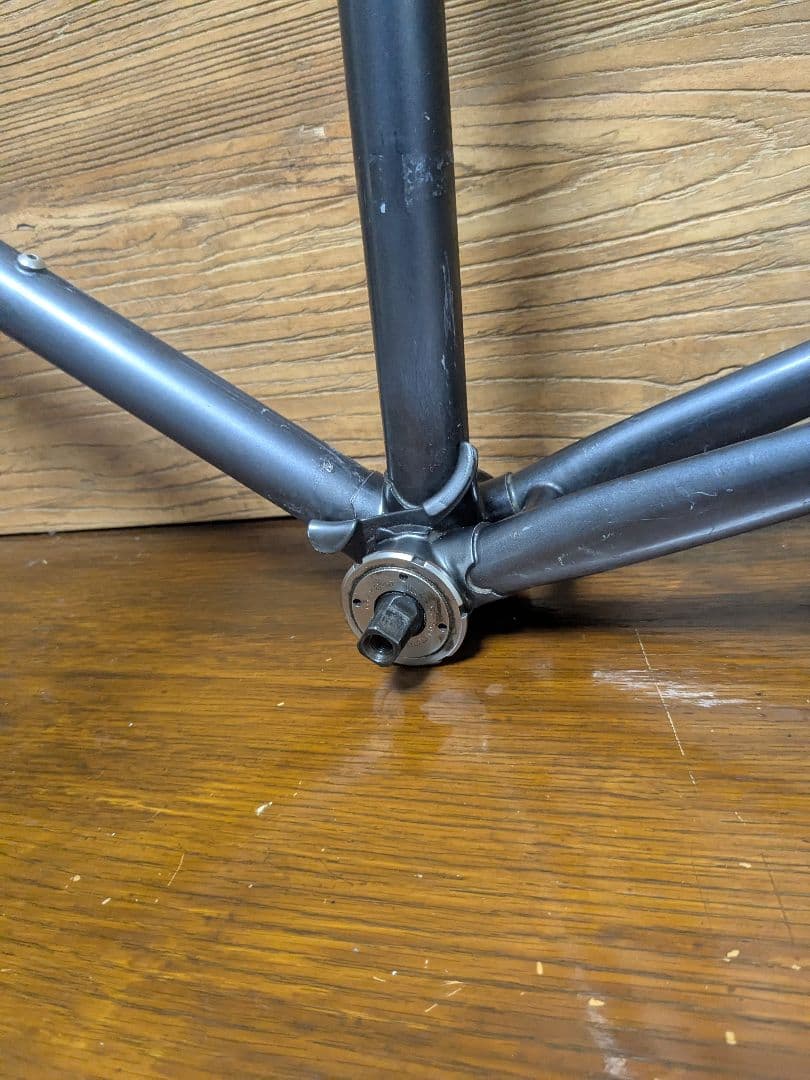 ノートン　タンゲ製　クロモリフレーム