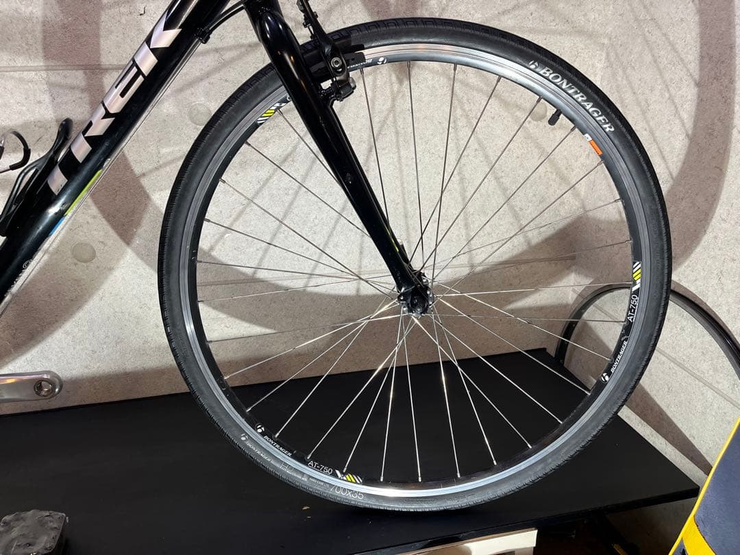 TREK FX7.2 ブラック クロスバイク