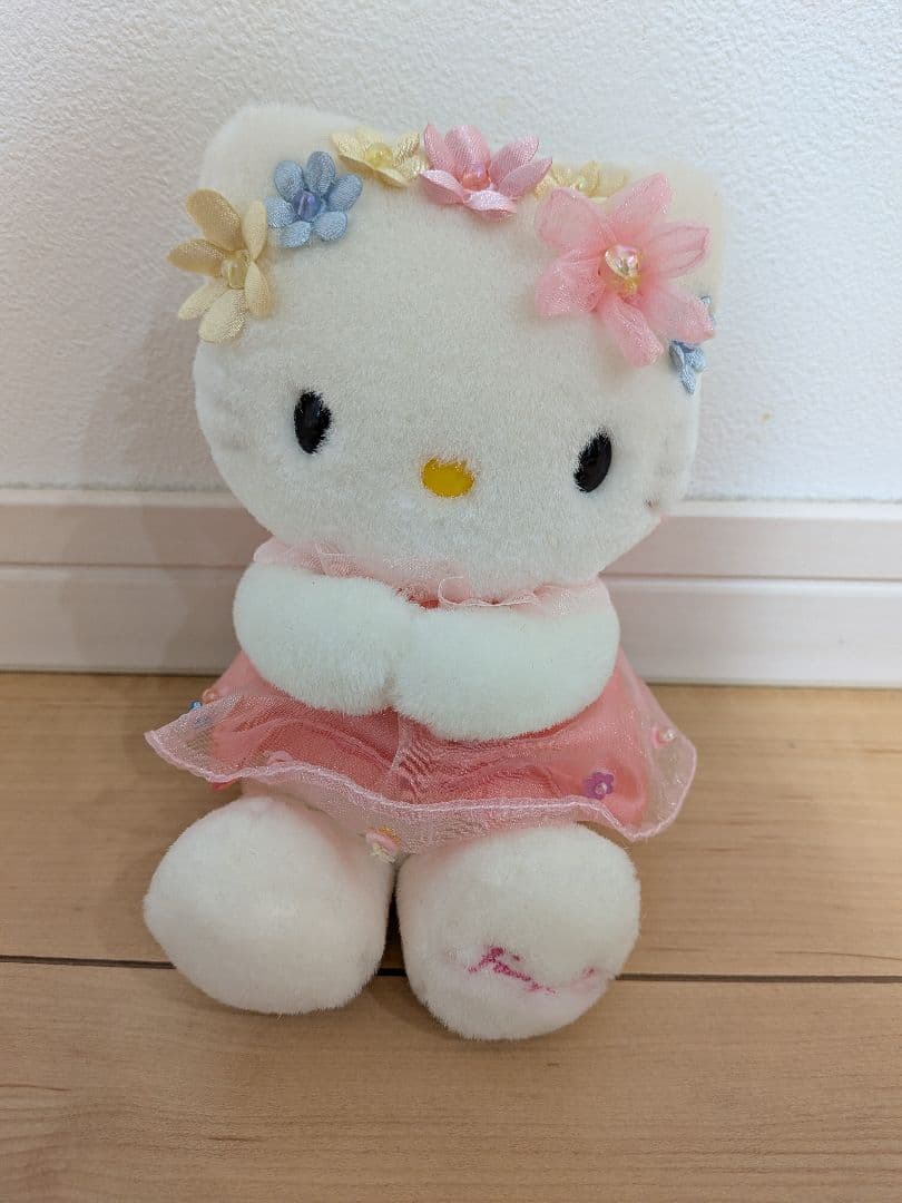 平成レトロ レア サンリオ ハローキティ ぬいぐるみ 花飾り/多少値下げ交渉〇