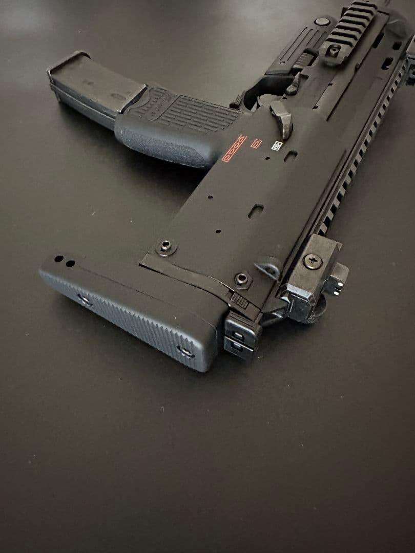 【週末セール/美品】MP7A1 ガスブローバックエアガン　ブラック