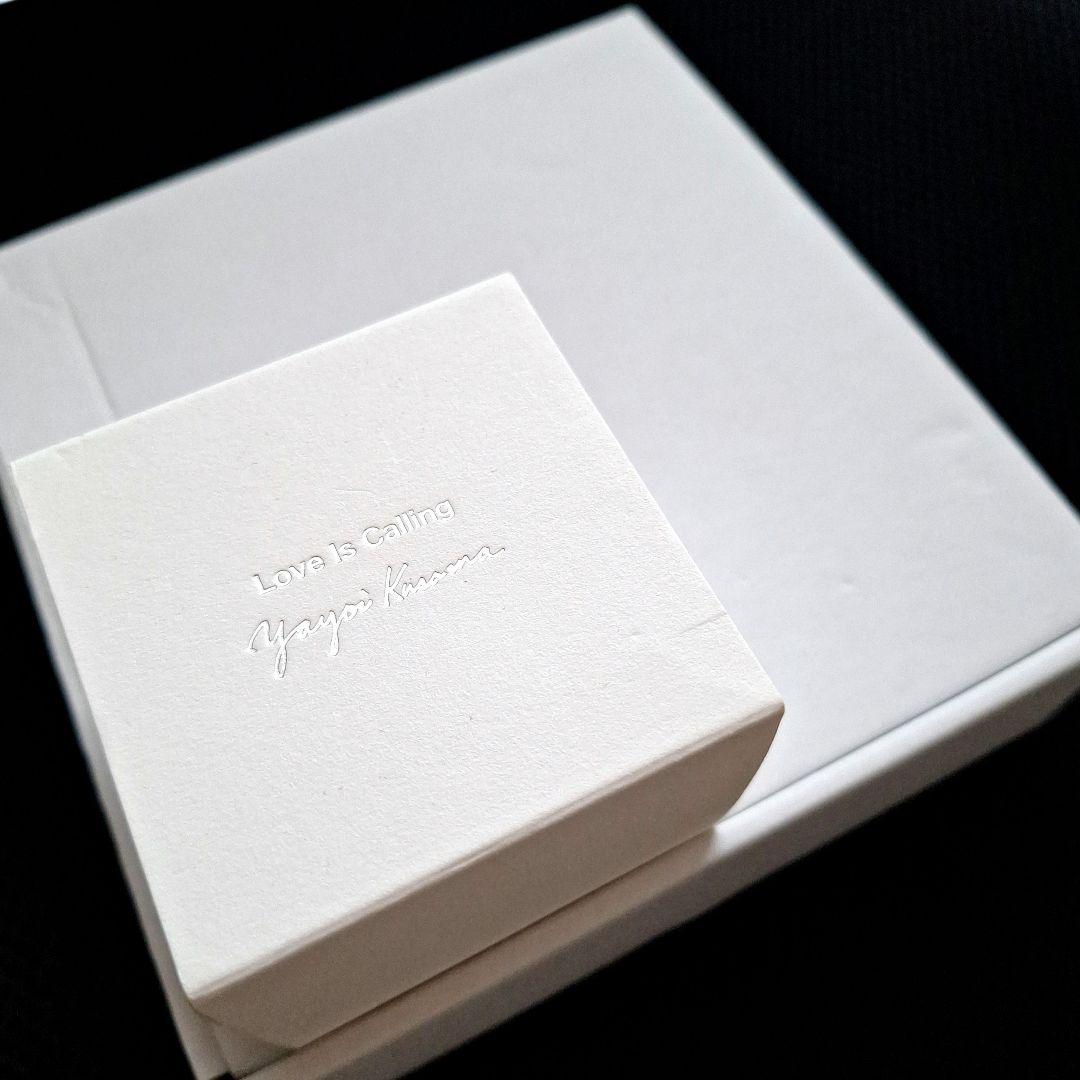 【新品未使用品】草間彌生・ガラスキューブ　《お箱入り説明書付き》日本語版