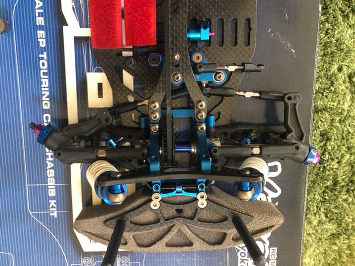 ヨコモ　DB5改　絶版のシャーシ　アッパーデッキ　おまけ付き