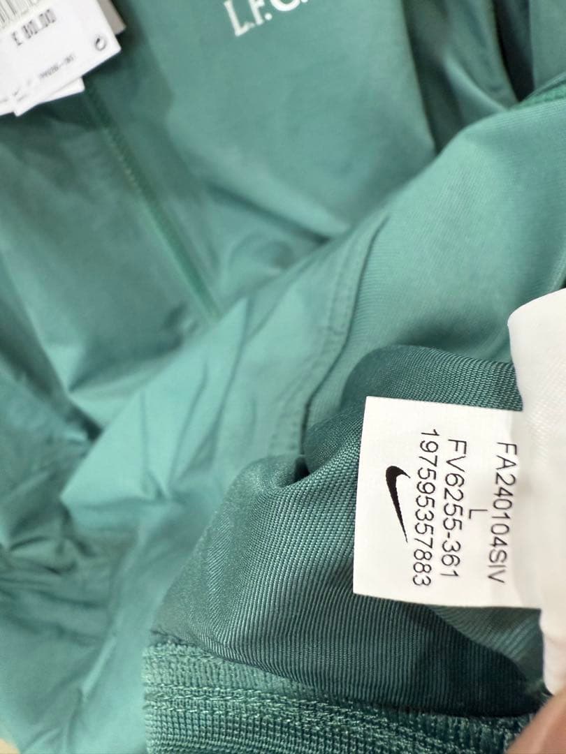 【新品】 リバプールFC ボンバージャケット グリーン 24/25 L