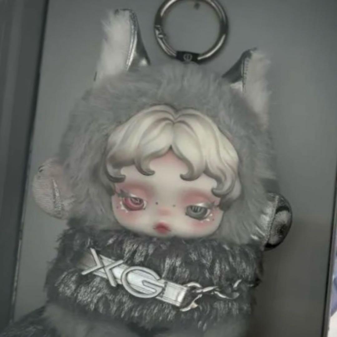 メルカリ最安値【正規品／未開封】スカルパンダ XG コラボ ぬいぐるみ 日本限定