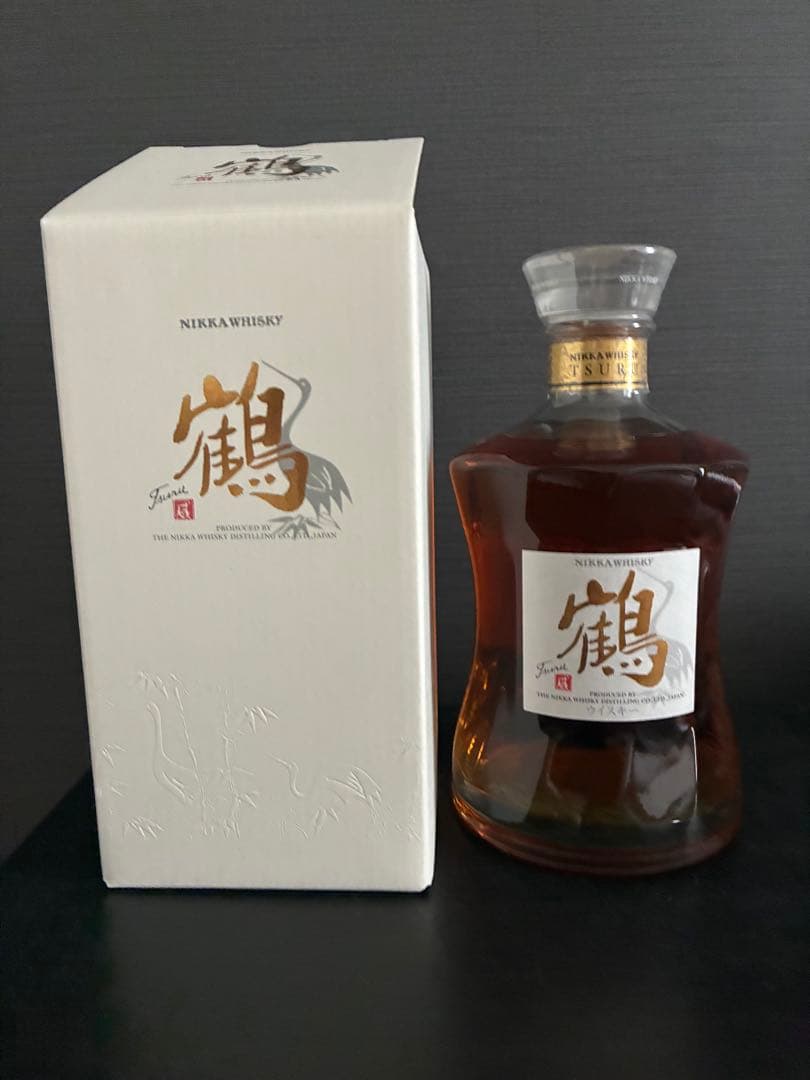NIKKA WHISKY 鶴 700ml 箱入り