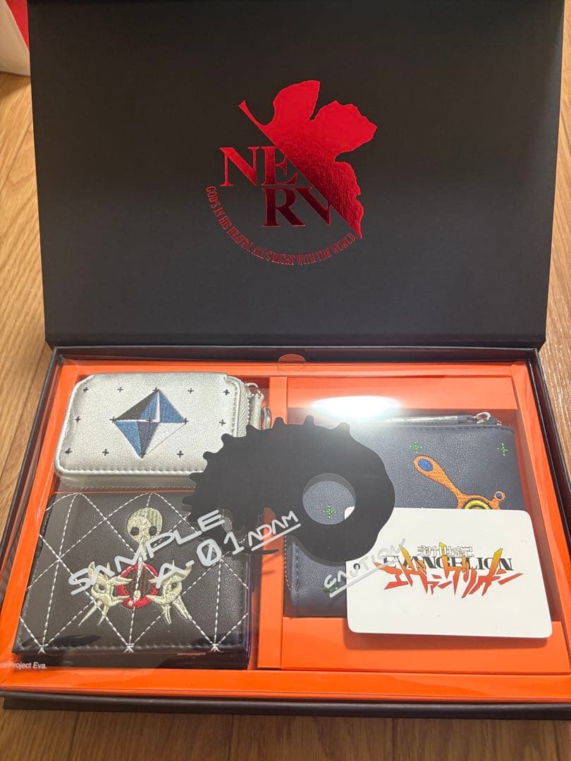 新世紀エヴァンゲリオン　graniphコラボ財布