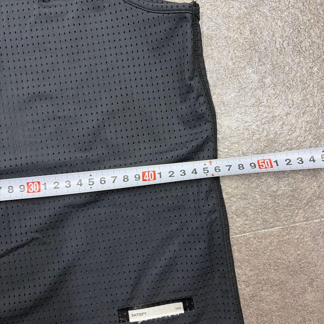 SATISFY ランニングタンクトップ ブラック