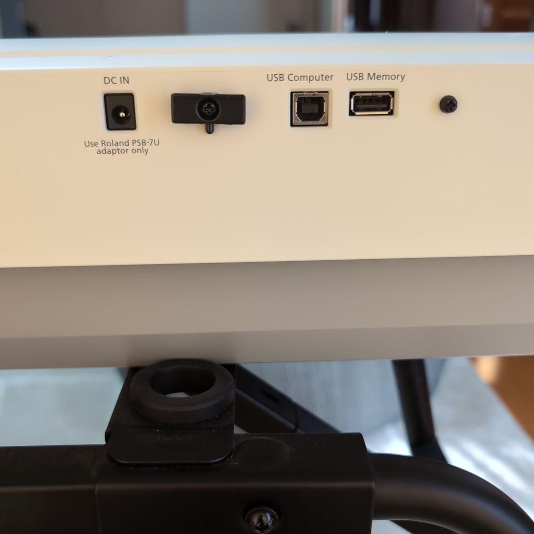 Roland FP-30X ホワイト 88鍵 電子ピアノ もろもろ付属品付き