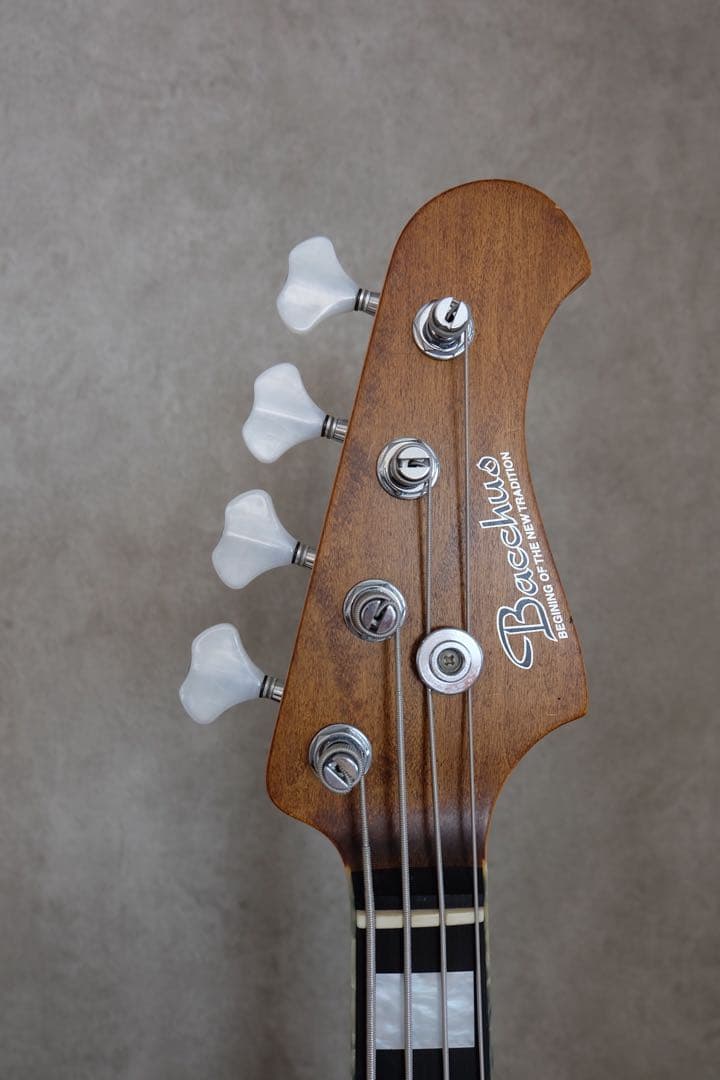 BacchusベースGROOVE LINE-4 Handmade Series