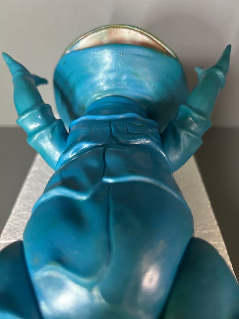 断捨離マン　カネゴン　マルサン　円谷プロ