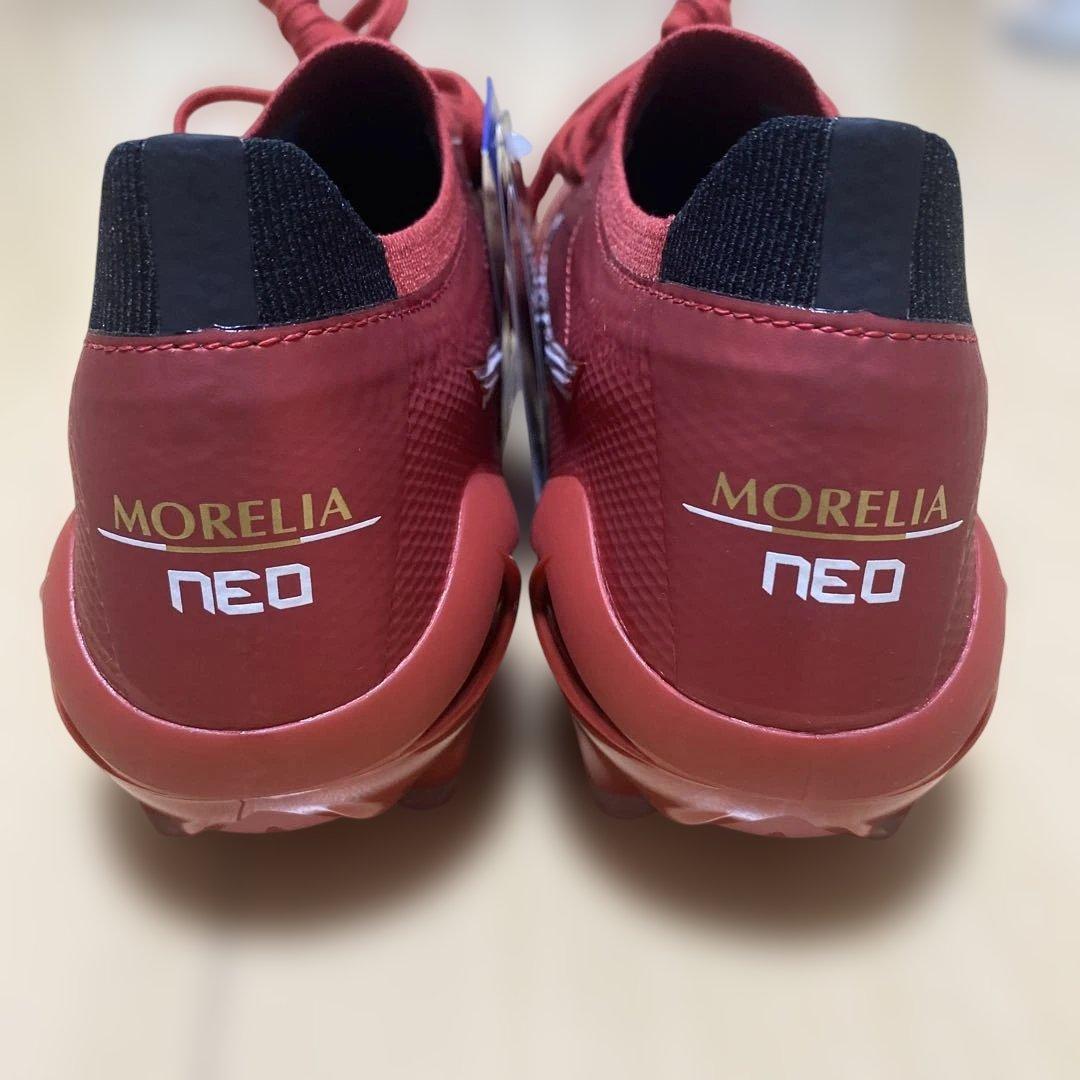 新品 ミズノ サッカースパイク モレリアネオ4 β JAPAN 赤白黒 27.0