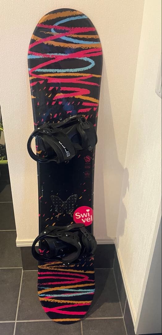 【Liiーshop★】 Swivel スノーボード 130cm